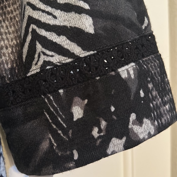 💖Robbie Bee black and white comfy sweater dress - Picture 2 of 7